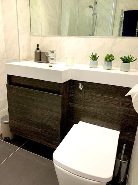 Cosy Roseburn Apartment, Edinburgh - 2 Bedrooms, Free Parking Zewnętrze zdjęcie